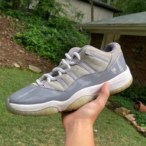 Jordan 11 cool grey low (THESE LOOK BETTER IN PERSON)